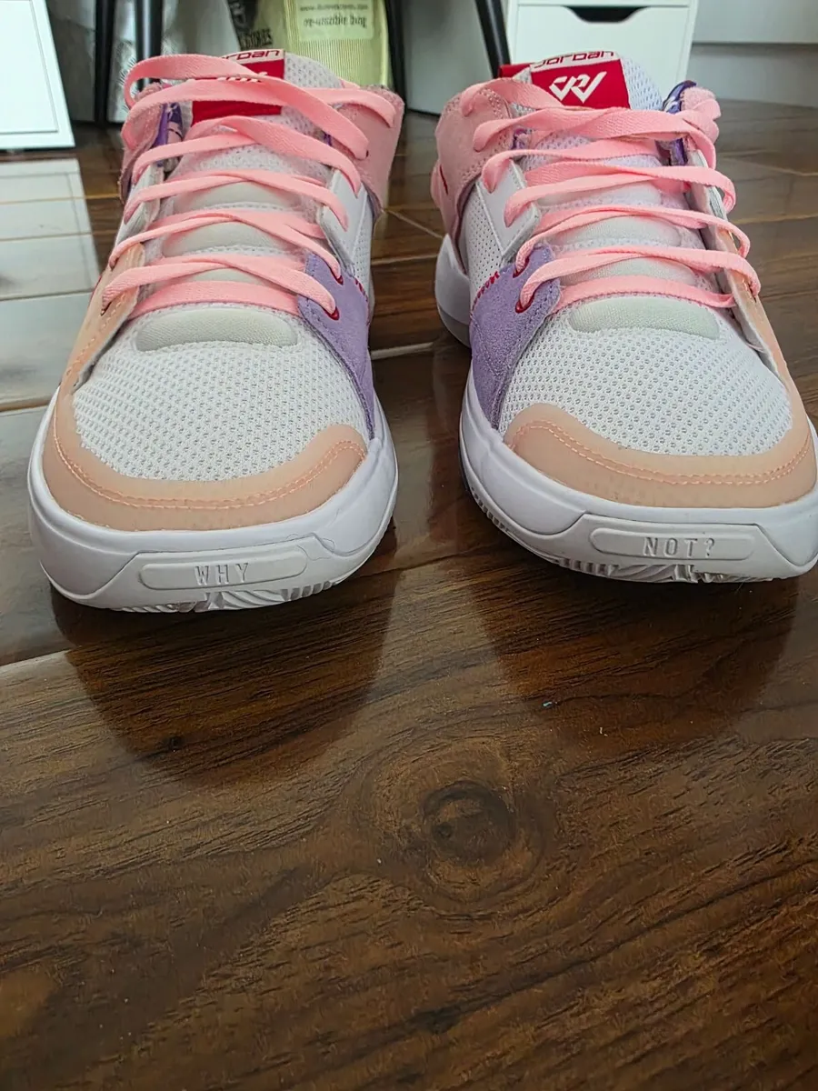 Nike Air Jordan trainers - Image 4