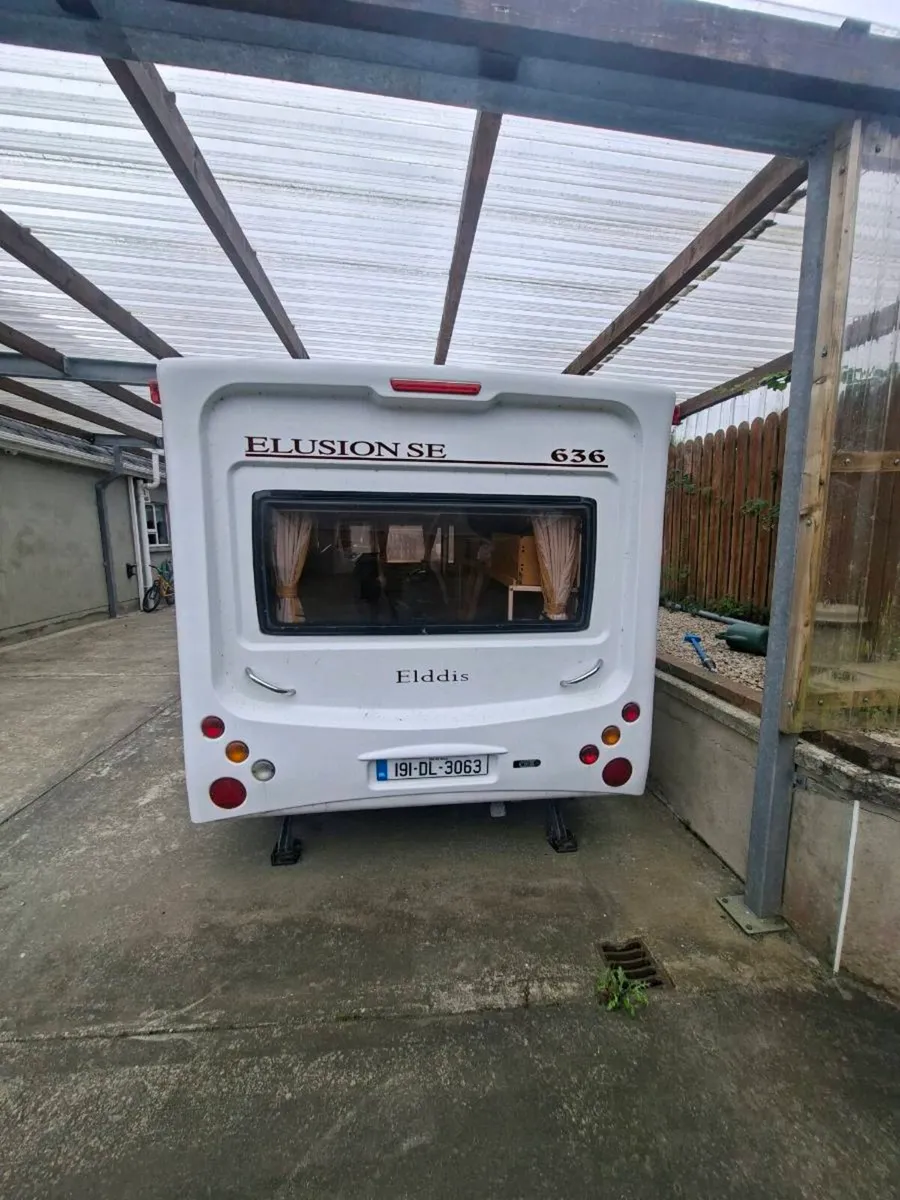 Caravan - Image 3