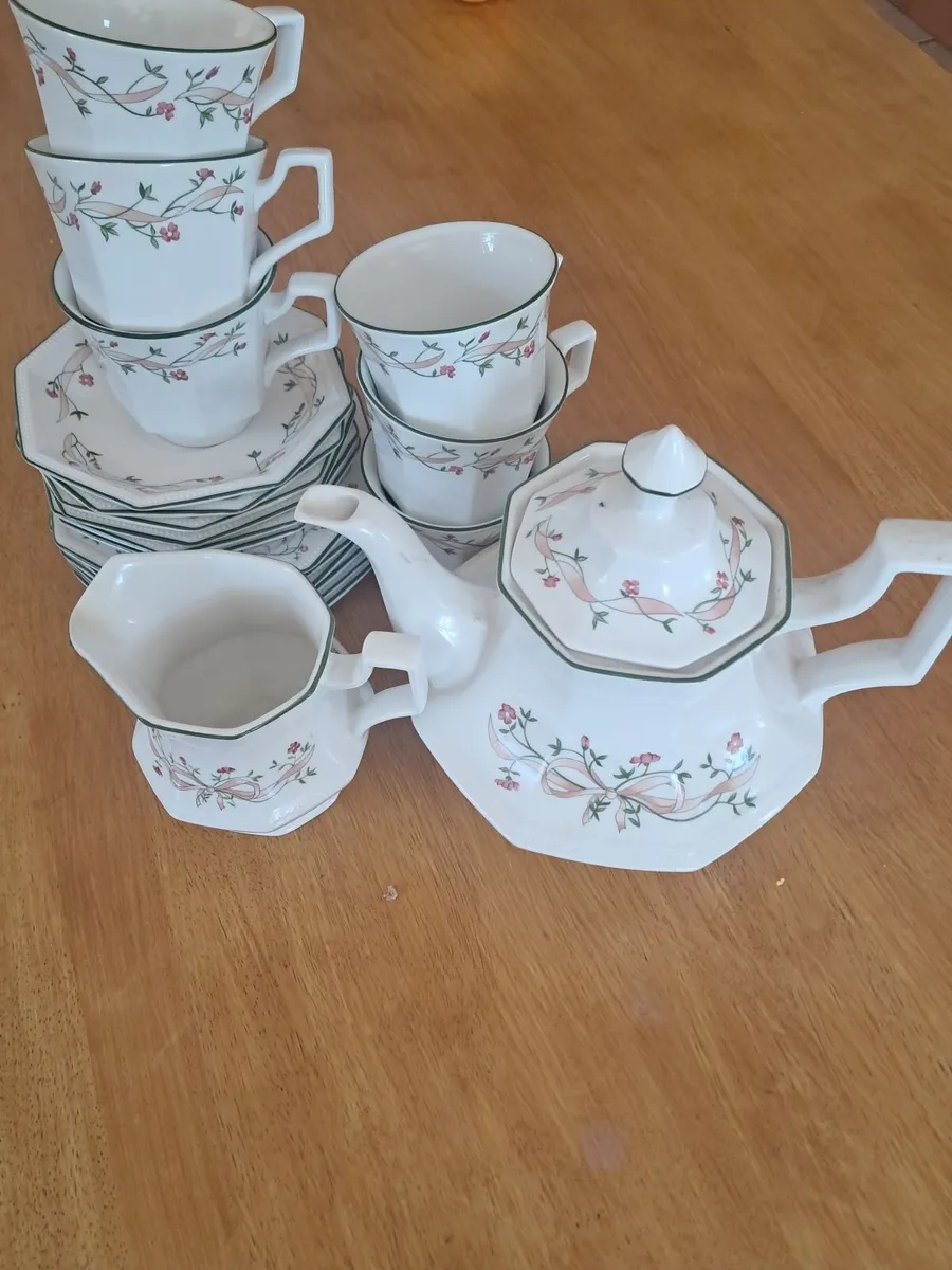 Eternal beau tea set - Image 1