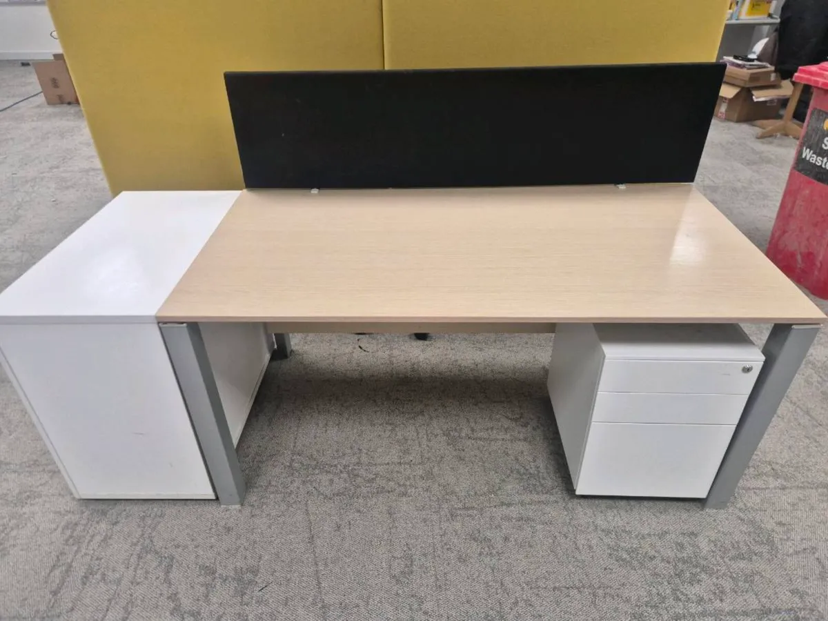 Office Desk