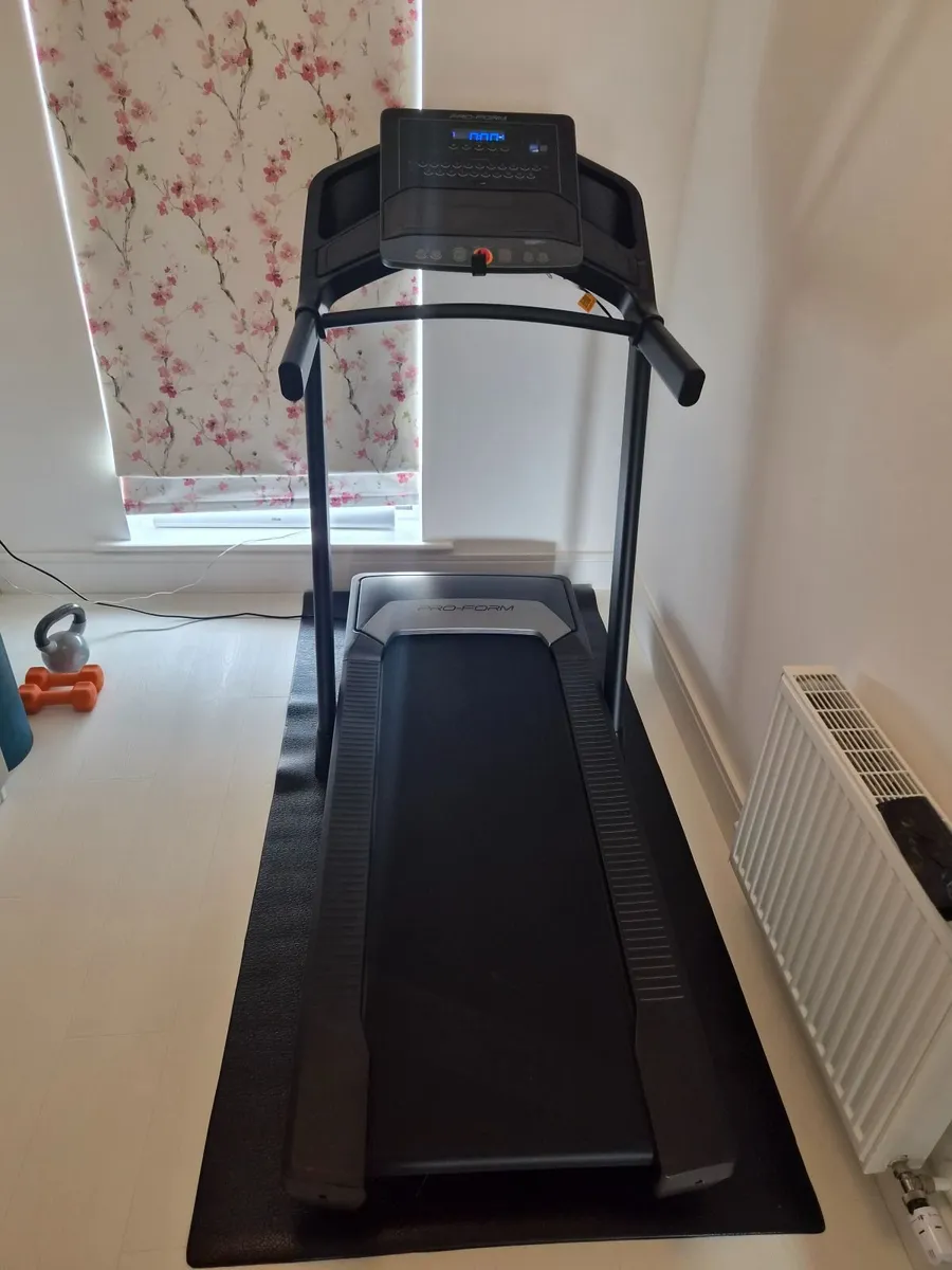 Treadmill - Image 1