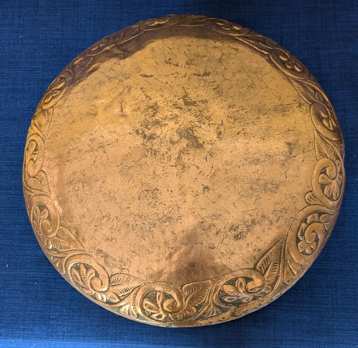 Hand-Hammered Vintage Copper Crested Vessel - Image 3