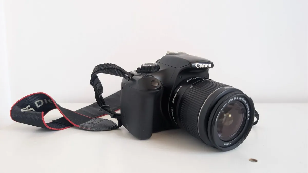 Canon EOS 1100D - Image 4