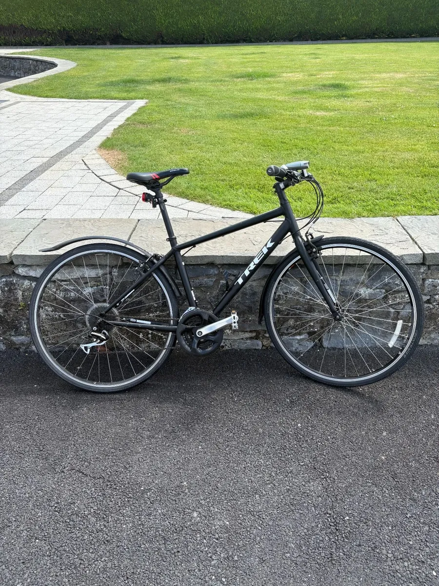 Trek FX2 Hybrid Bike - Image 1