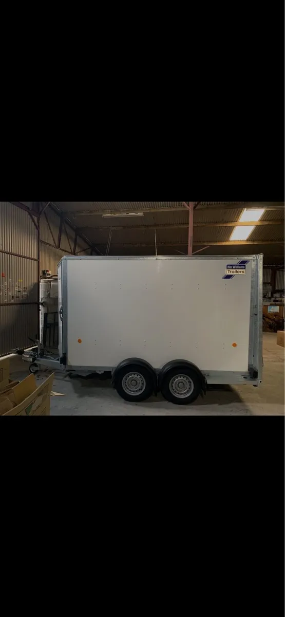Ifor Williams BV105 Trailer box-van - Image 1
