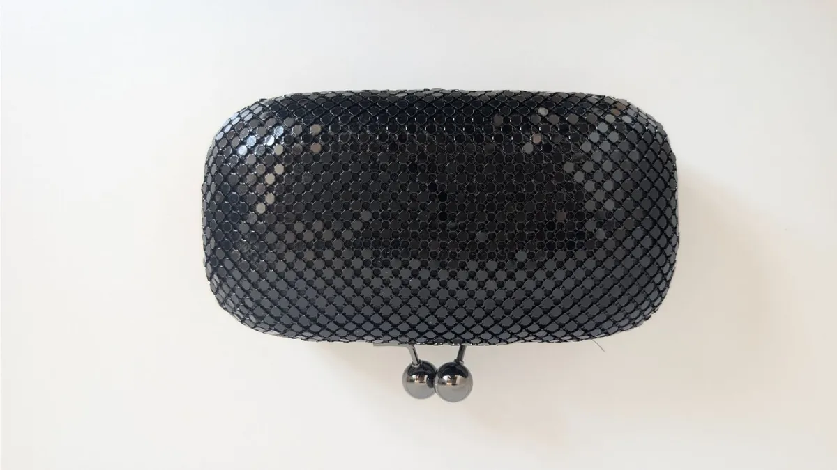 Black clutch bag - Image 2