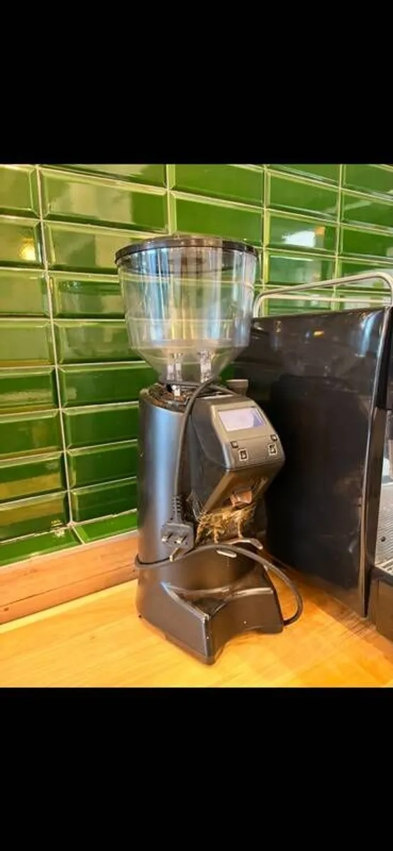 Gaggia coffee machine & Grinder - Image 2