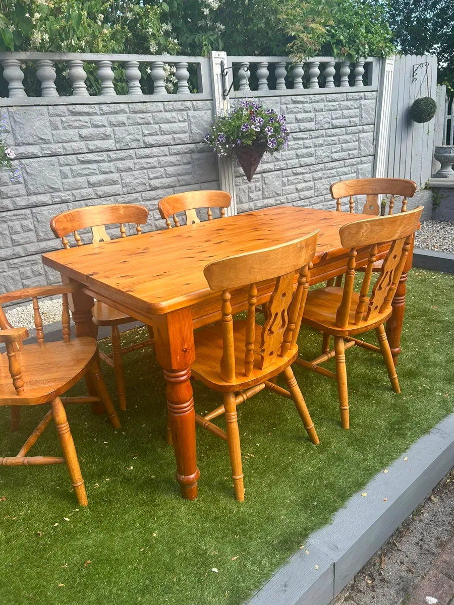 Wooden Table and 6 Chairs - Image 1