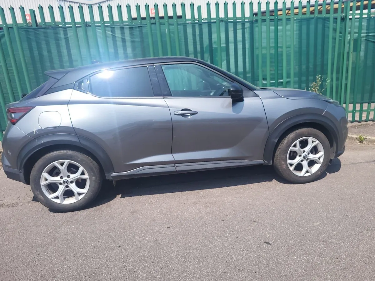 NISSAN JUKE 2021 999C - Image 4