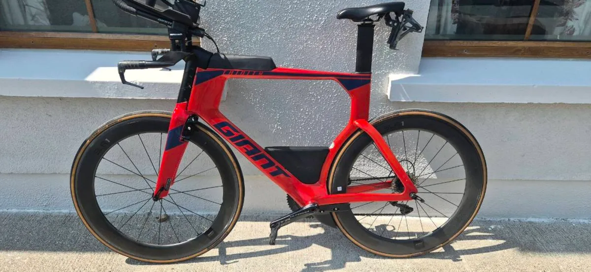 Giant Trinity TT Bike - Image 1