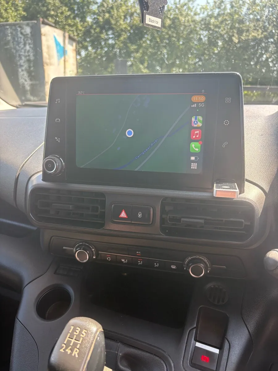 Berlingo van - Image 2