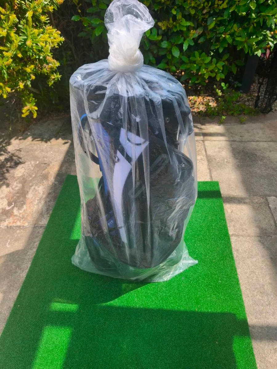 Wilson PlayerFit Stand Bag - Image 2