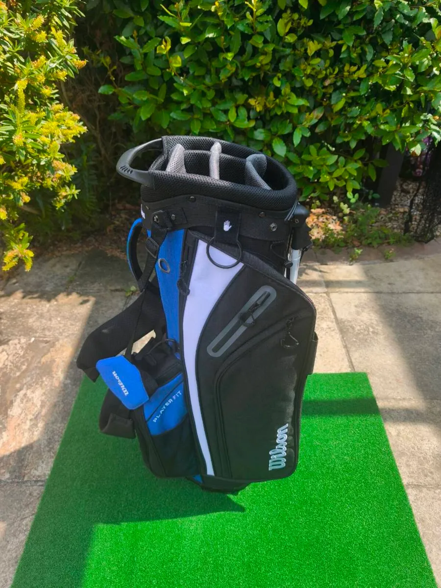 Wilson PlayerFit Stand Bag - Image 1