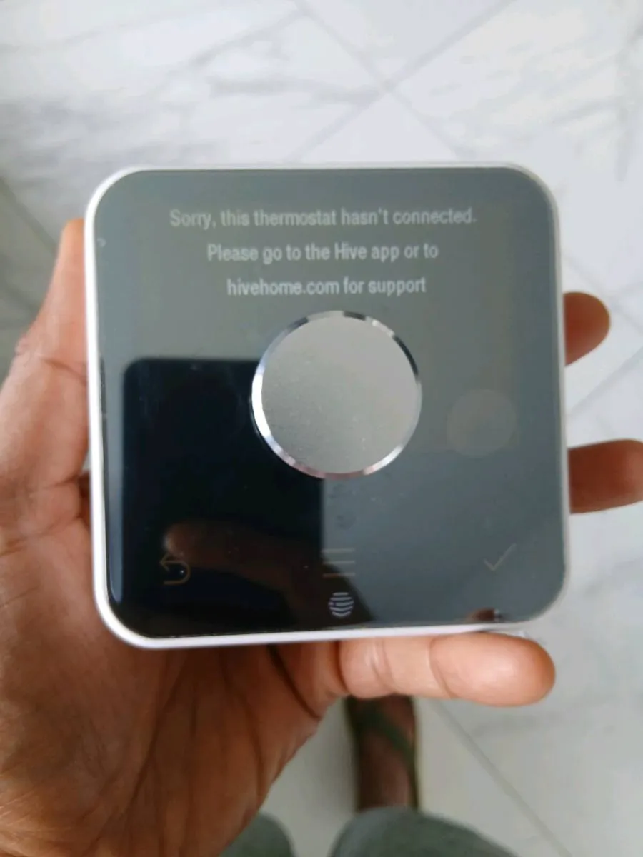 Hive thermostat v4 wirless smart thermostat white