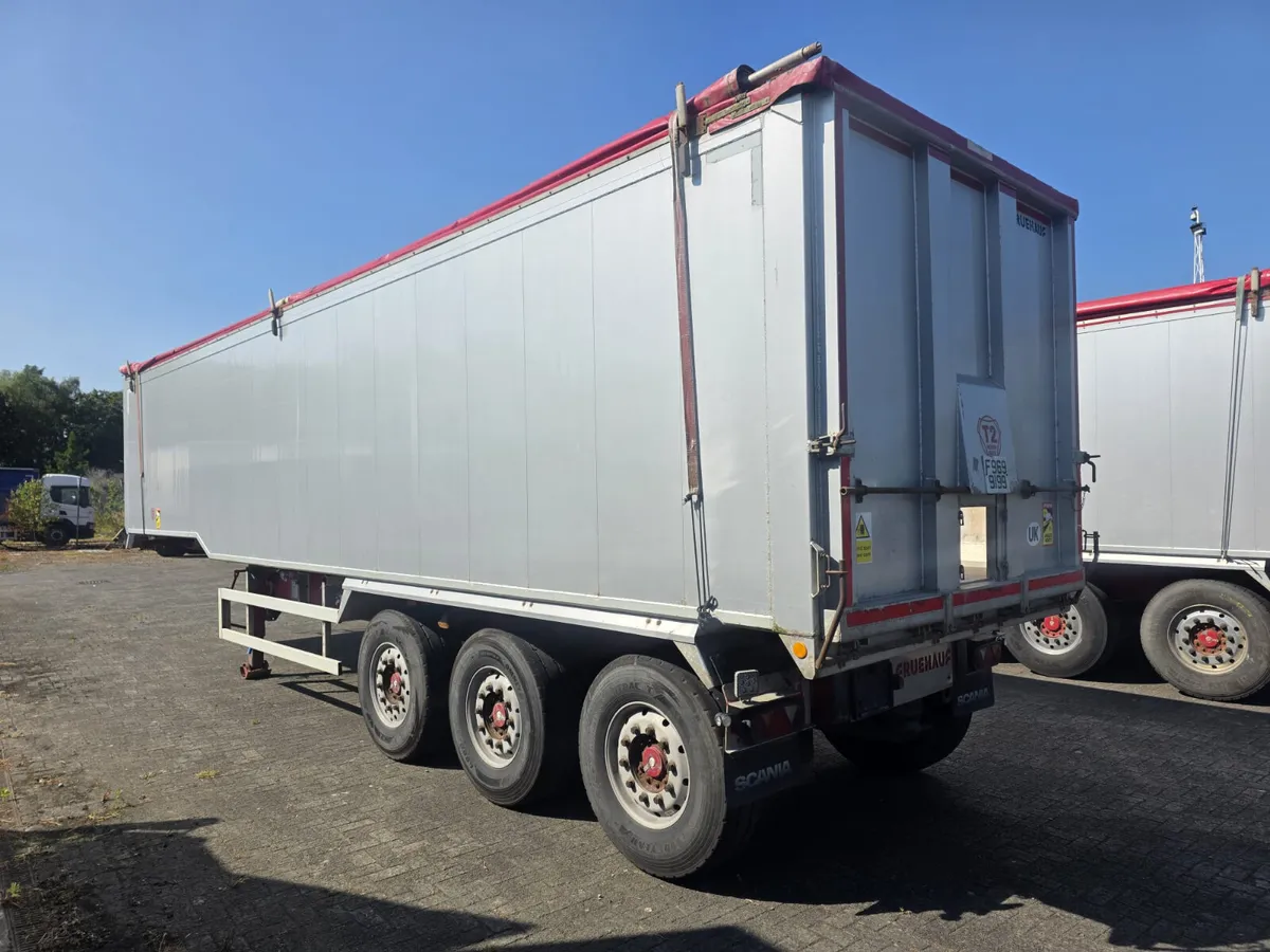 2012 FRUEHAUF 70 cu yd step frame bulk tipping tra - Image 4