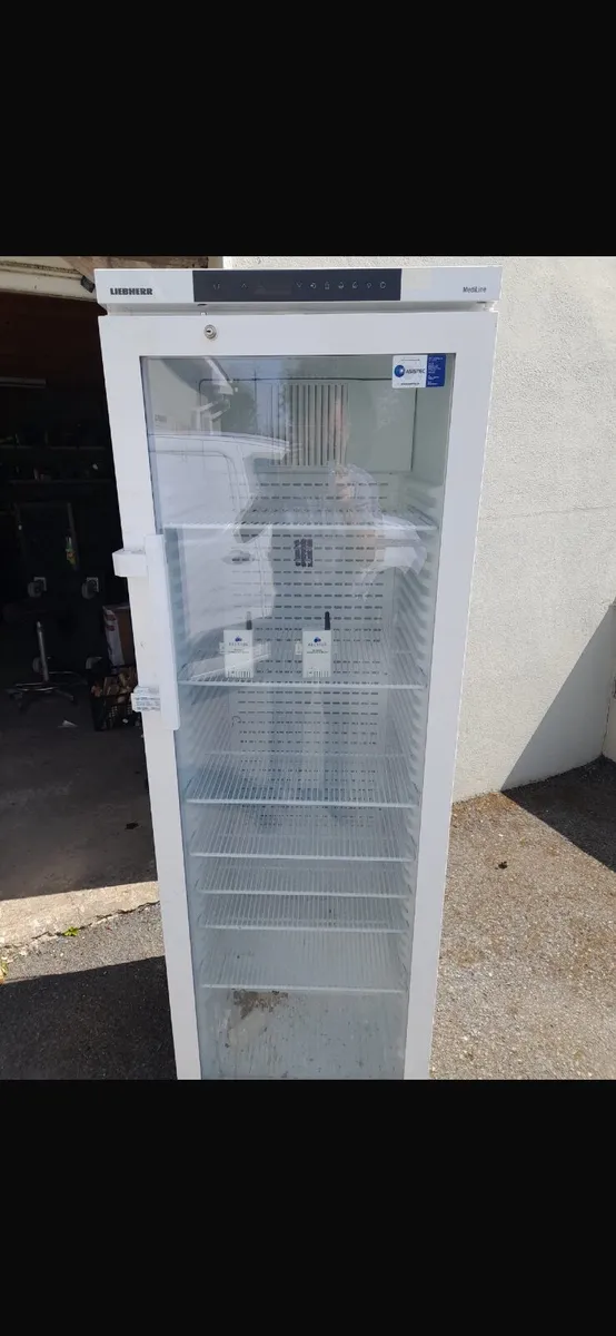 Medican fridge for sale - Image 2