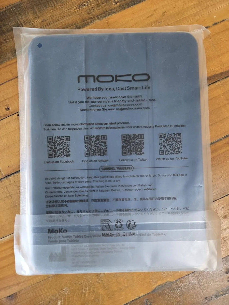 Apple I pad 128 GB and case - Image 4