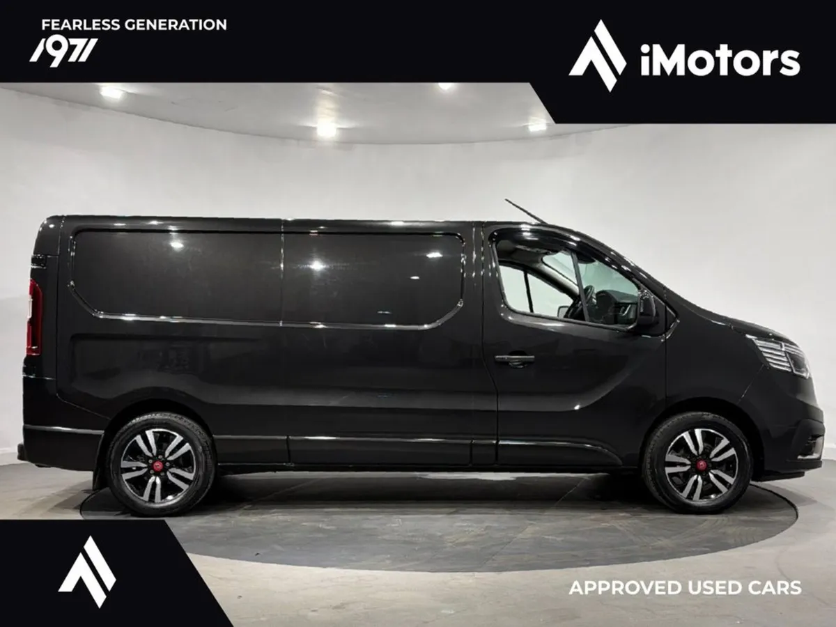 Renault Trafic 30LWB Auto - Image 3