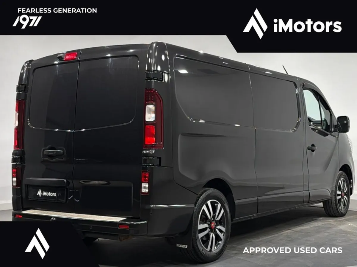 Renault Trafic 30LWB Auto - Image 4