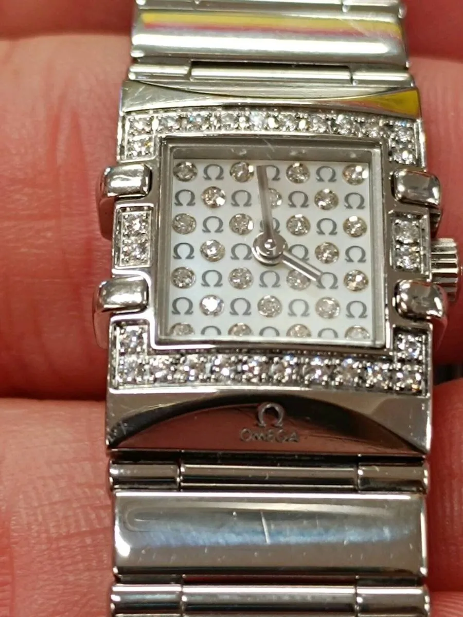 Ladie's Omega Constellation Quadra Diamond Dial - Image 1