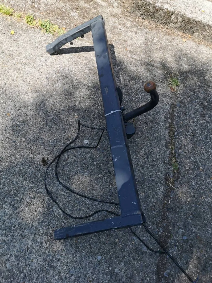 Toyota avensis towbar - Image 4