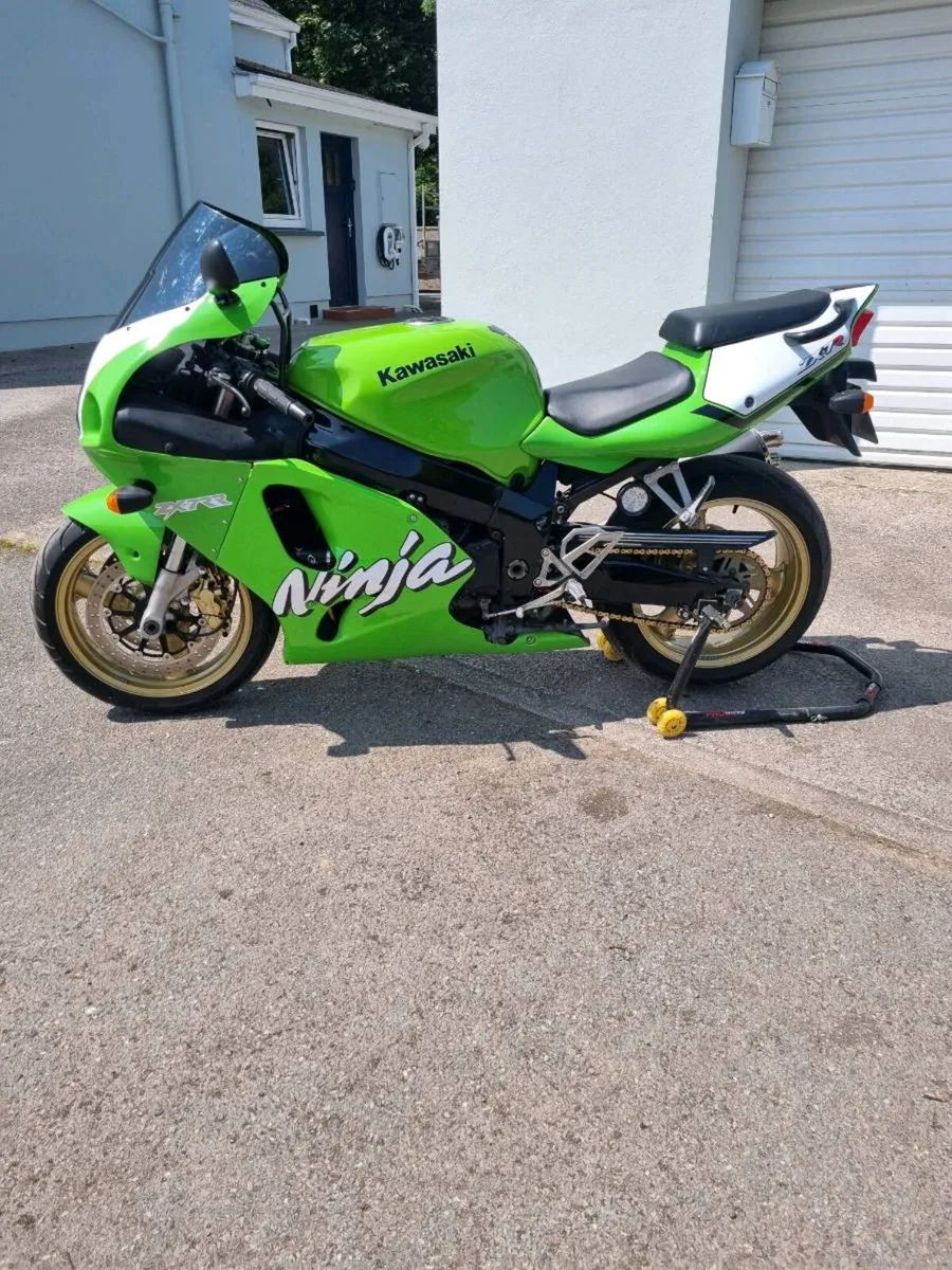 Kawasaki zx7r - Image 3