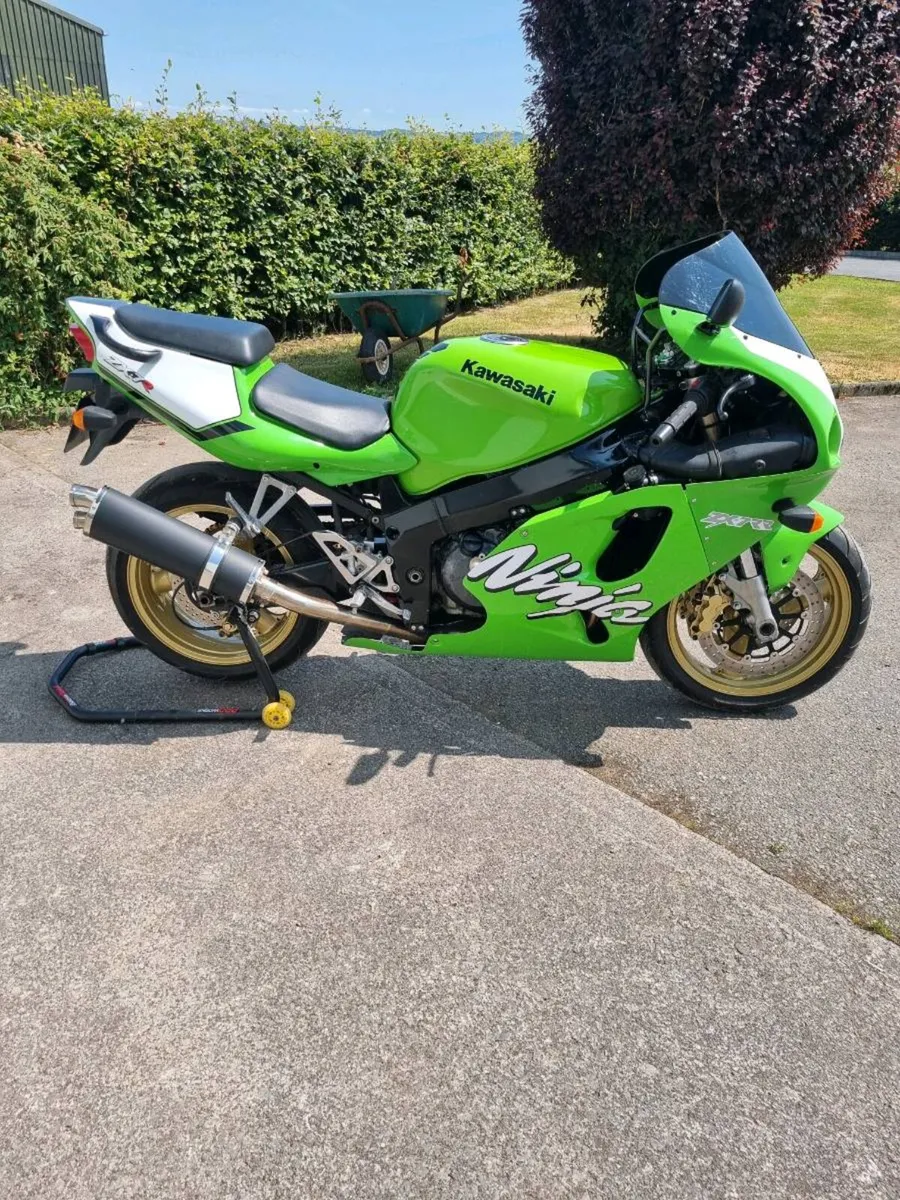 Kawasaki zx7r - Image 4