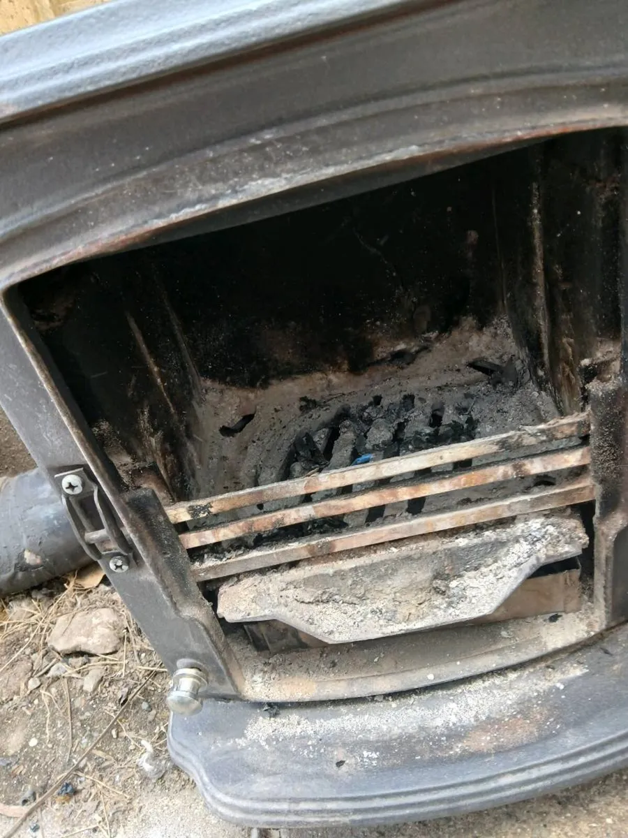 Stanley stove - Image 4