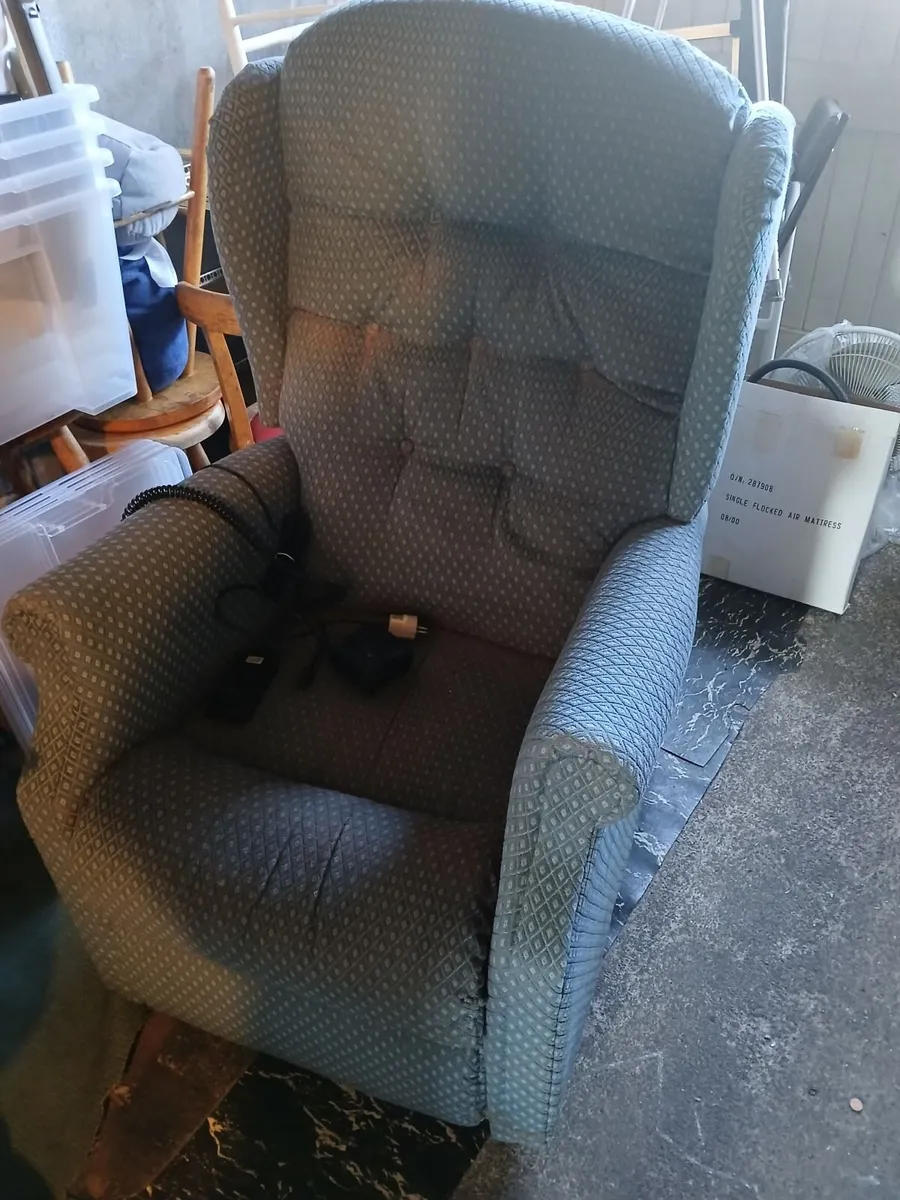 Reclining Chair - Image 2