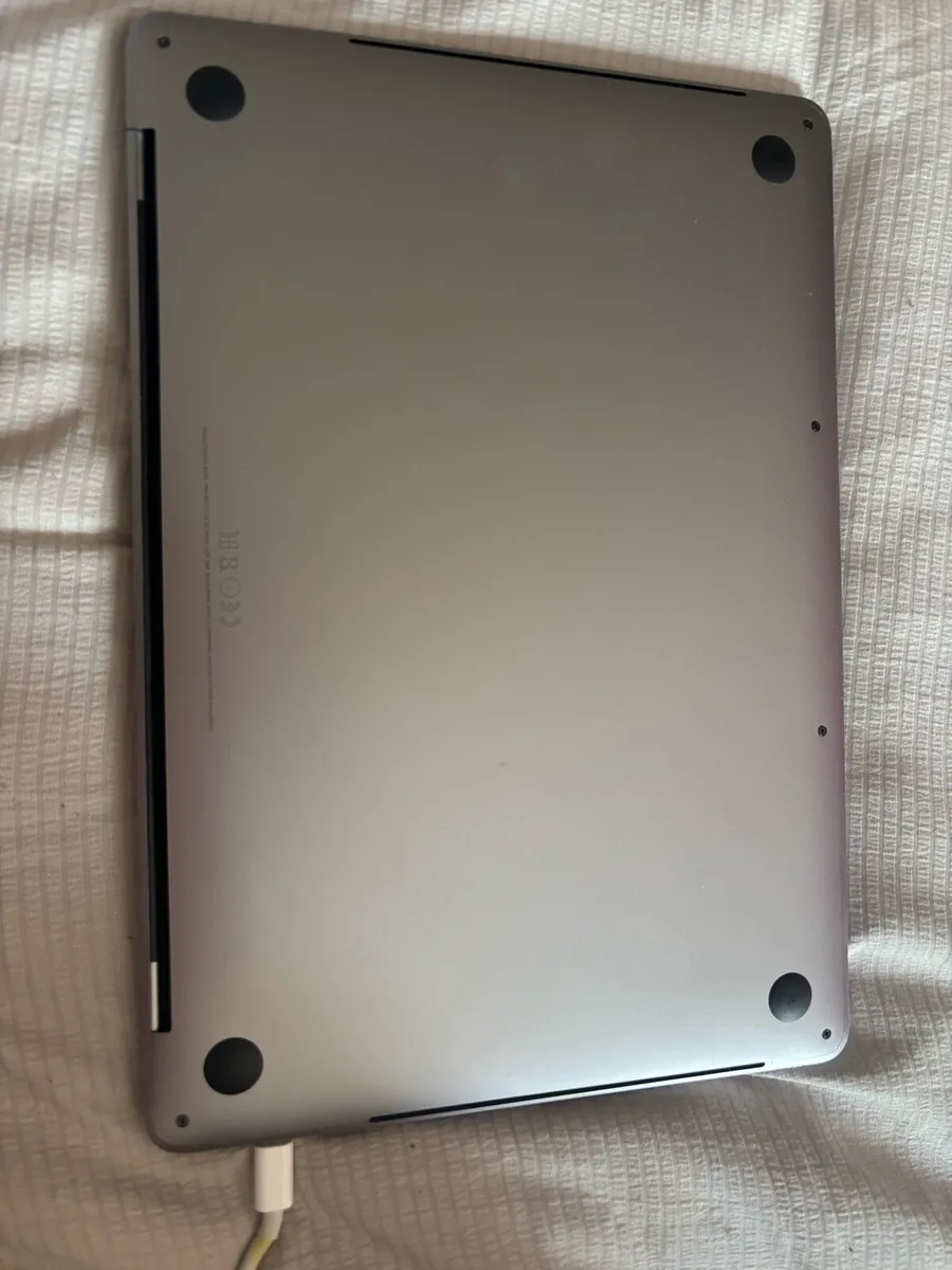 MacBook Pro 13” - Image 3