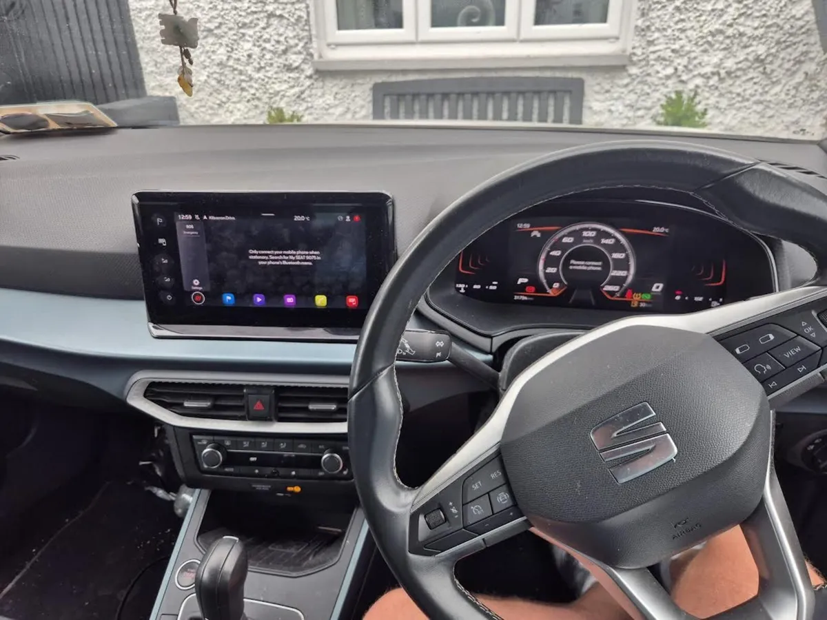 Seat Arona Excellence Model - 2023 - Image 4