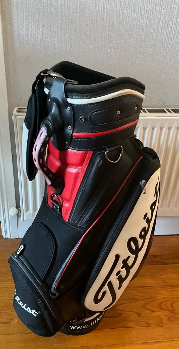 TITLEIST Golf Bag - Image 1