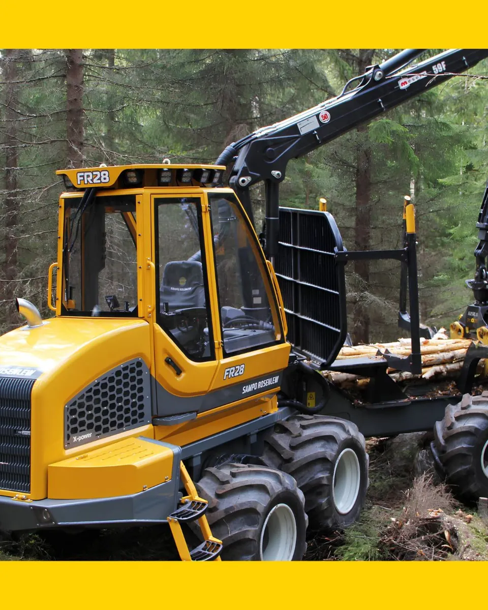 Sampo Rosenlew FR48 14-Tonne Forestry Forwarder - Image 4
