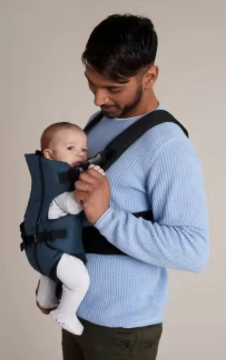 Mothercare 3-Position Baby Carrier - Image 4