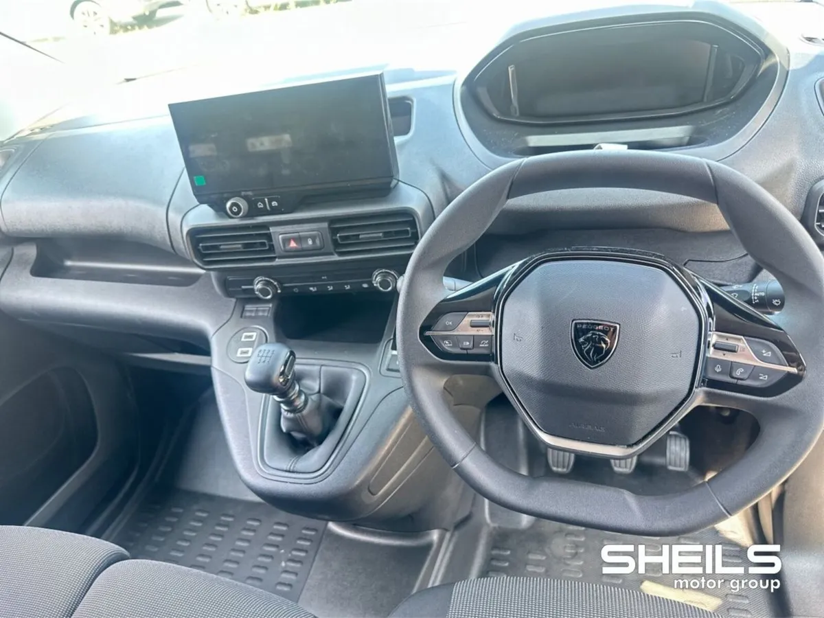 Peugeot Partner PARTNER PREMIUM  PLUS 1.5 HDI 100 - Image 3