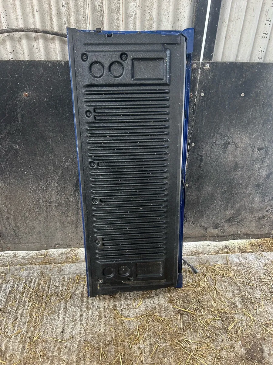 Ford Ranger Rear door - Image 2