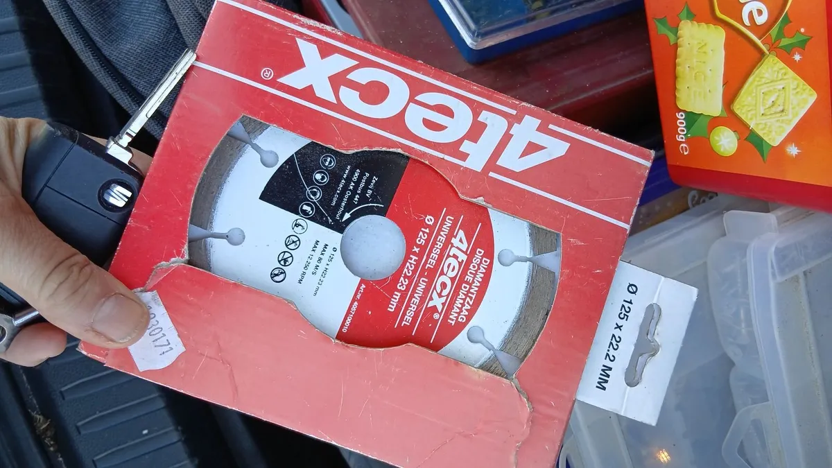 Tools - Image 1