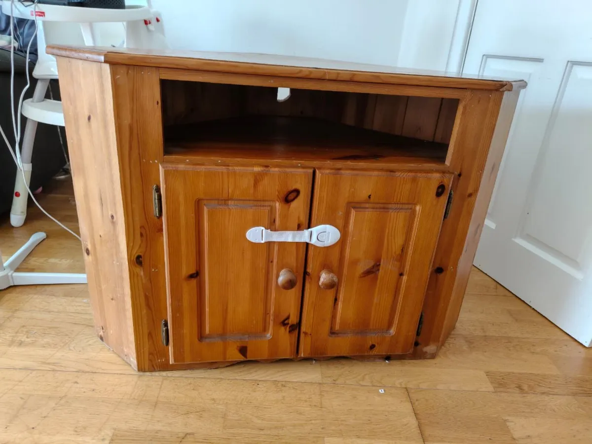 Solid pine corner storage unit - Image 1