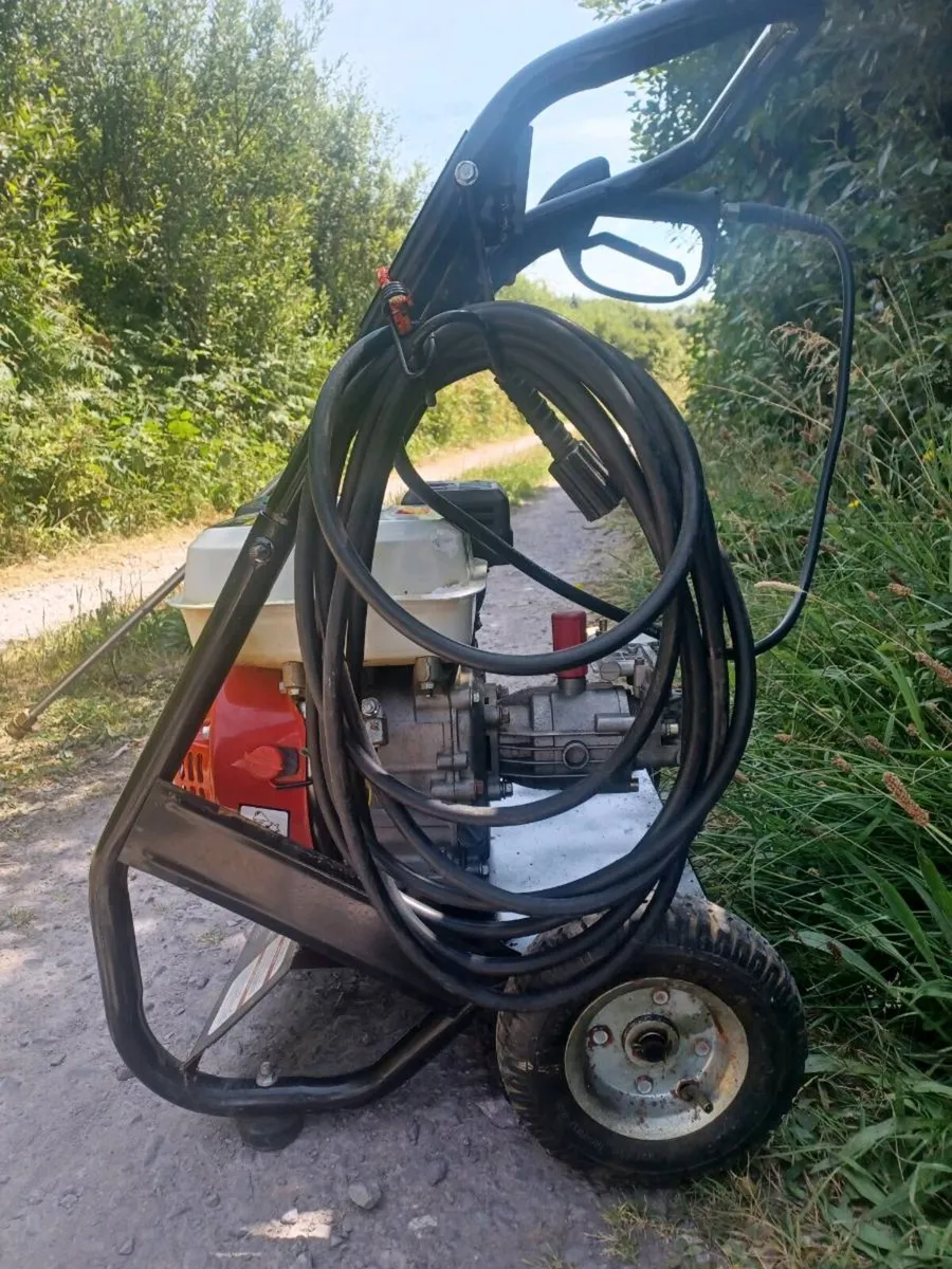 Power Washer - Image 4