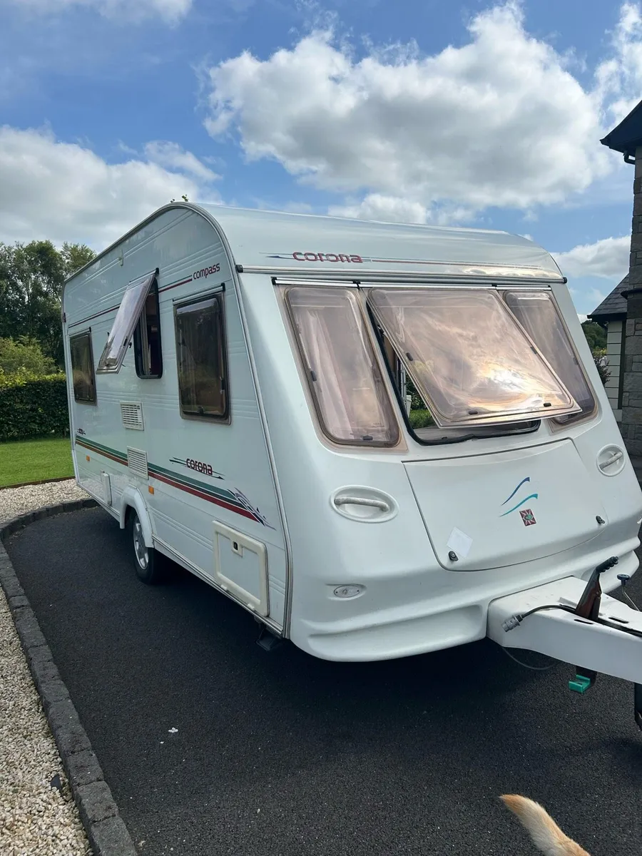 4-5 Berth Caravan - Image 2