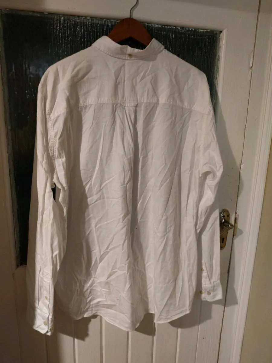 Mens Next pure white, cotton long sleeve shirt. - Image 2