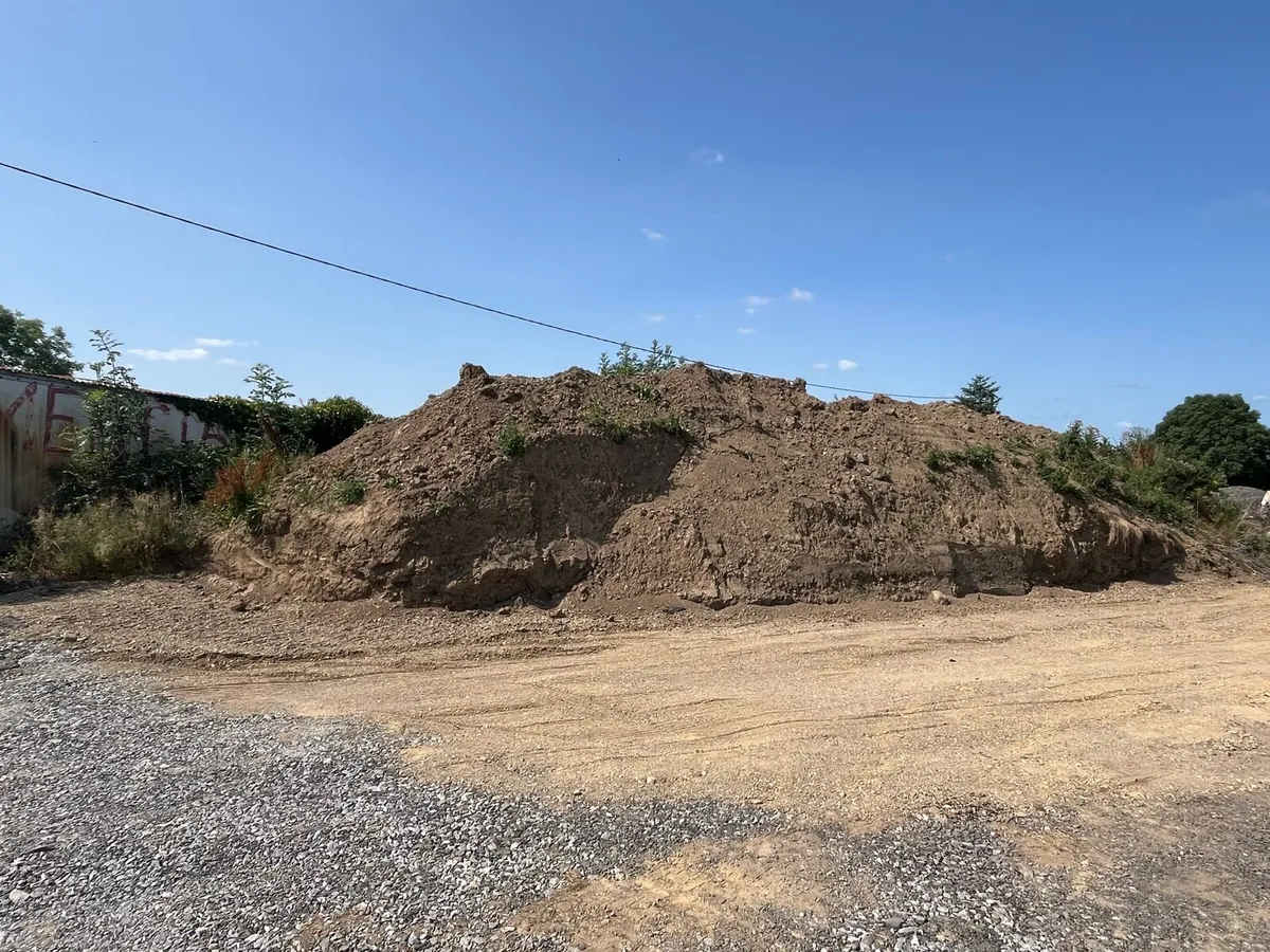 Top-graded topsoil - Image 2