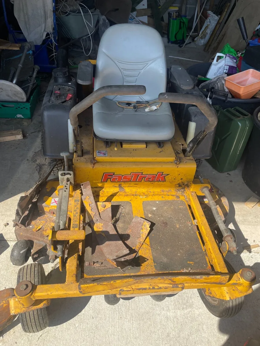 Lawn mower Zero turn - Image 4