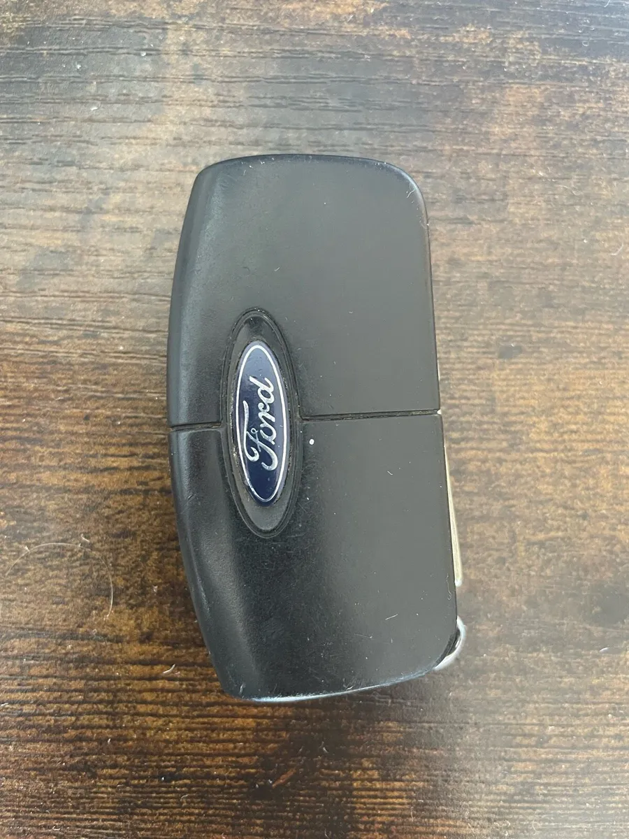 Ford Focus MK2 key fob - Image 1