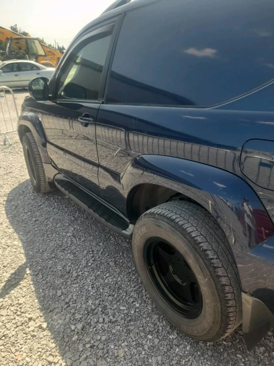 Toyota landcruiser - Image 2
