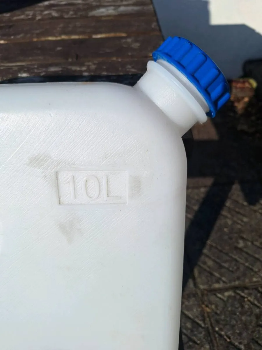 10 ltr water tank. - Image 1