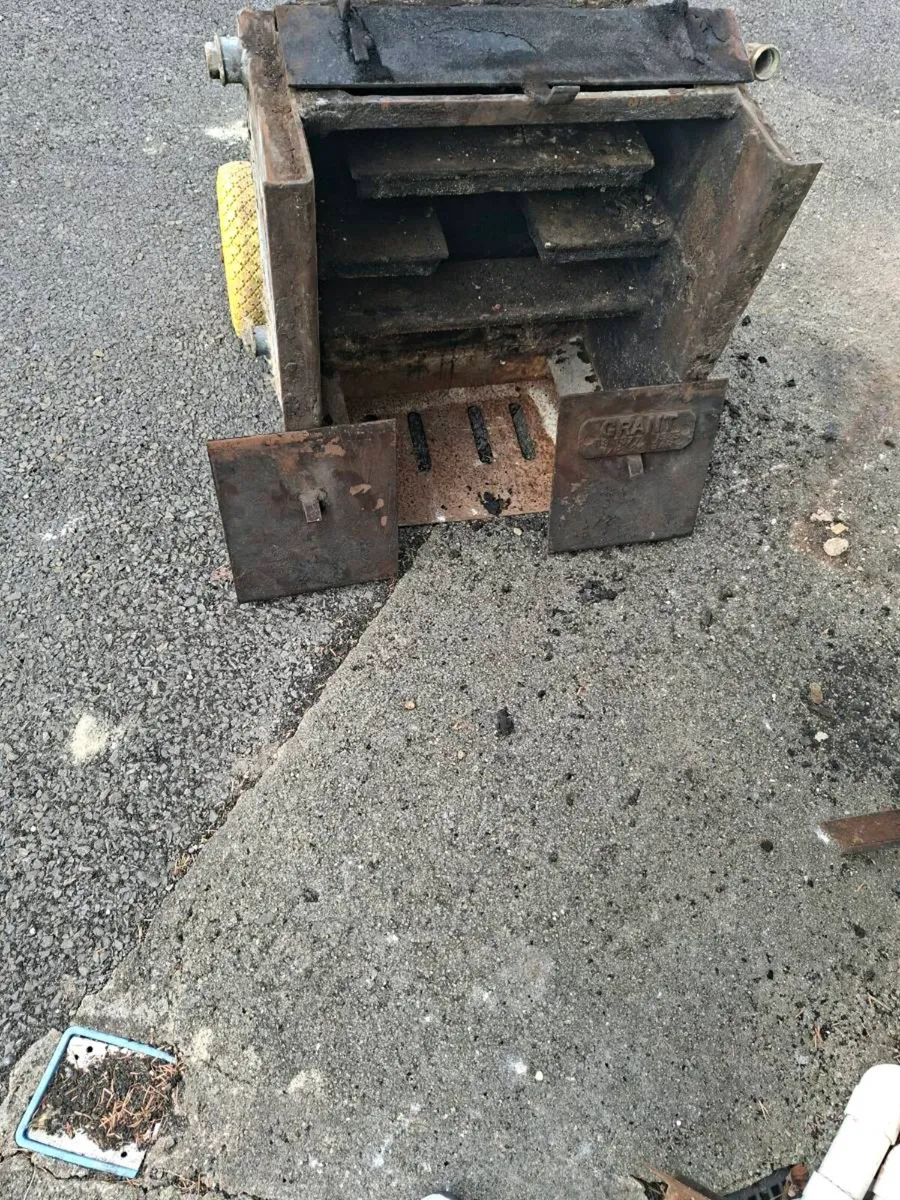 Grant back boiler - Image 3