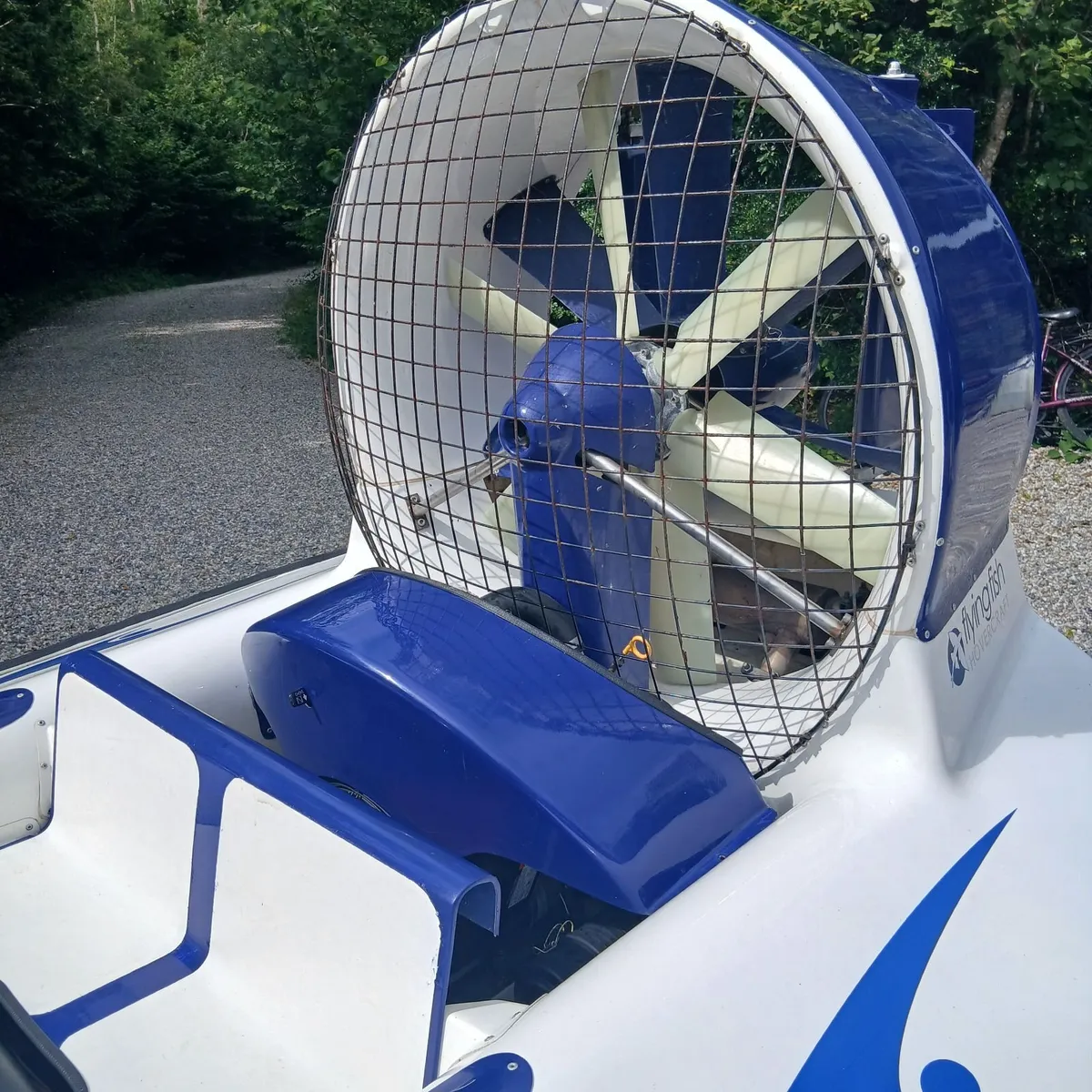 Merlin 2 Hovercraft - Image 3