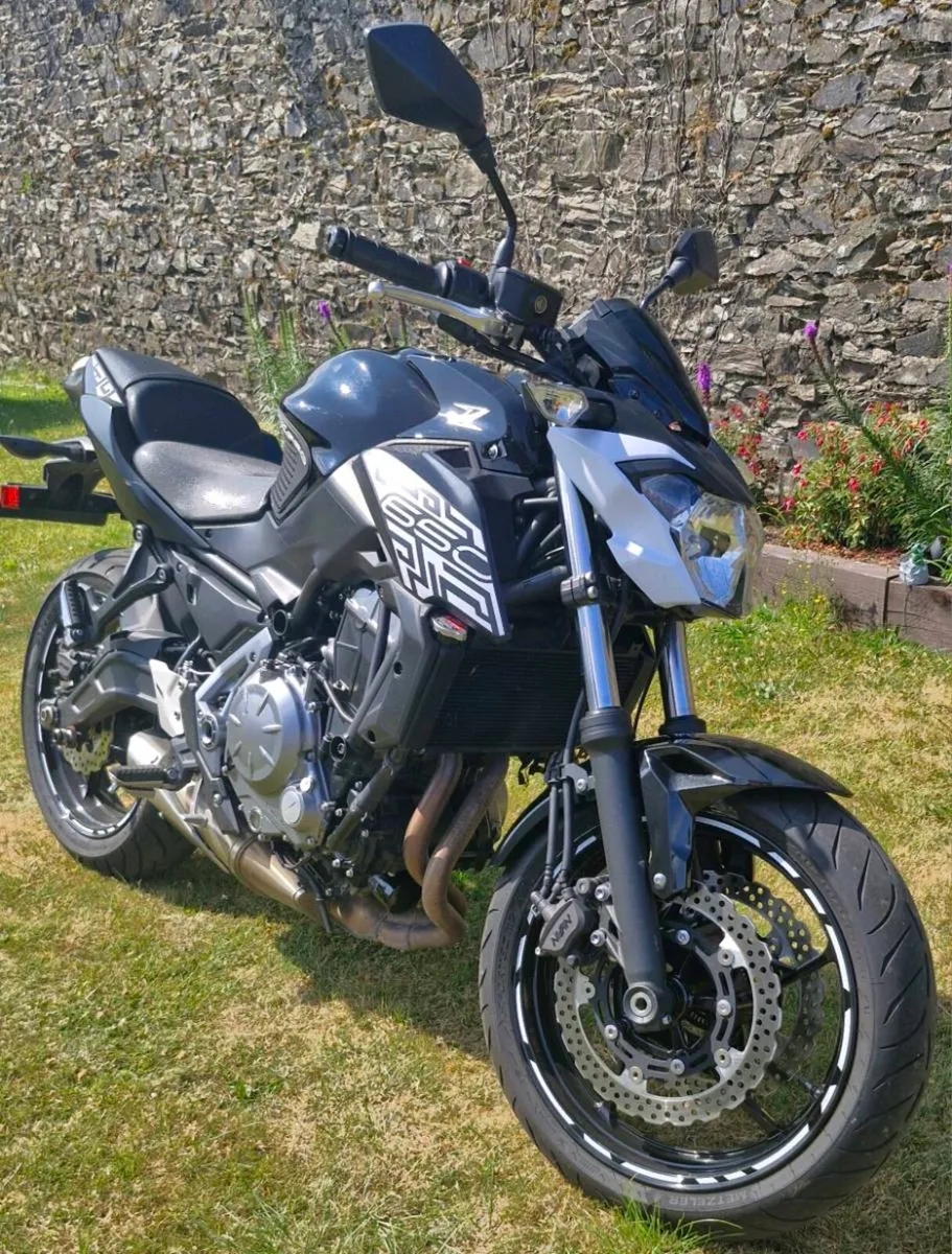 KAWASAKI Z650 2019 ABS - Image 3
