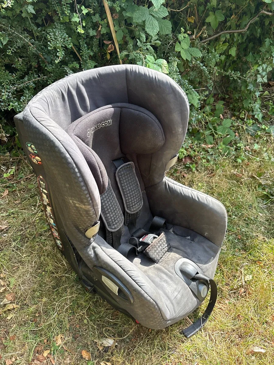 Maxi-cosi car seat - Image 1